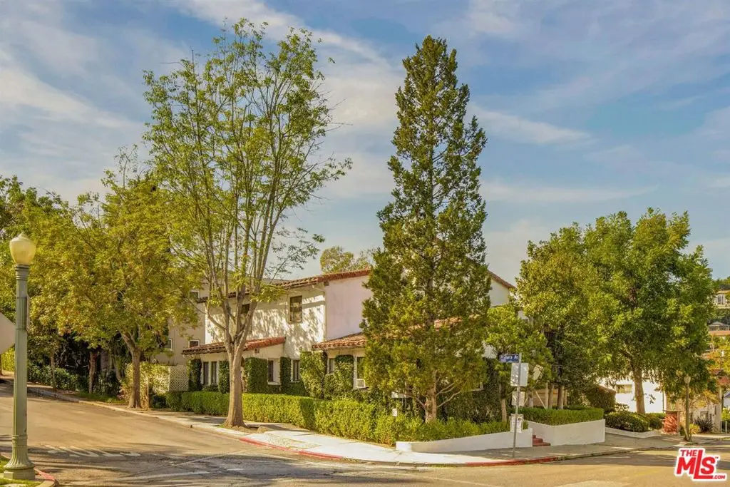 3359 Primera Drive, Los Angeles, CA 90068 - Image #1