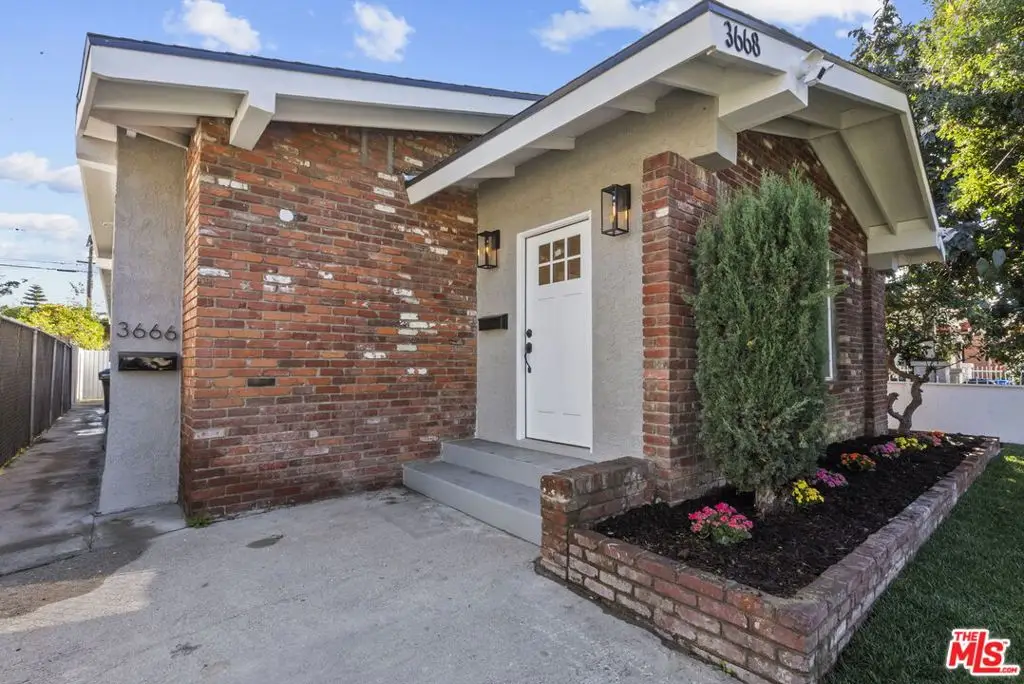 3666 2nd Avenue, Los Angeles, CA 90018 - Image #1