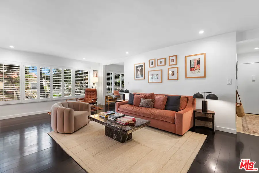 165 N Swall Drive #201, Beverly Hills, CA 90211 - Image #2
