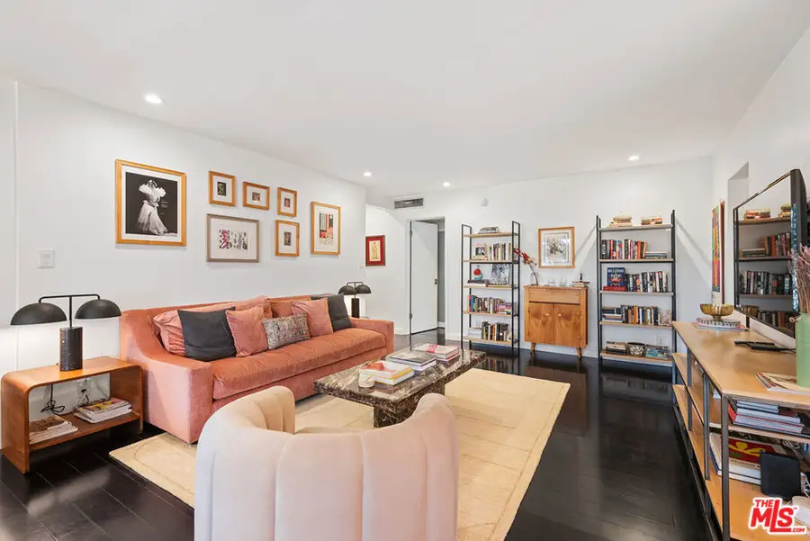 165 N Swall Drive #201, Beverly Hills, CA 90211 - Image #3