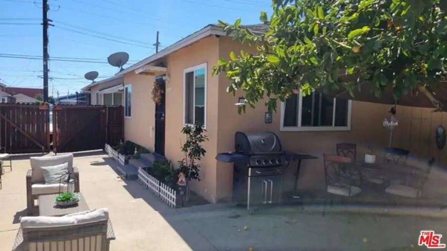 4077 W 103rd Street, Inglewood, CA 90304 - #3