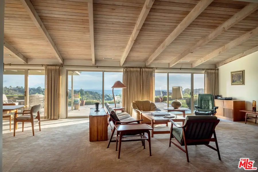 2701 Lake Hollywood Drive, Los Angeles, CA 90068 - Image #2