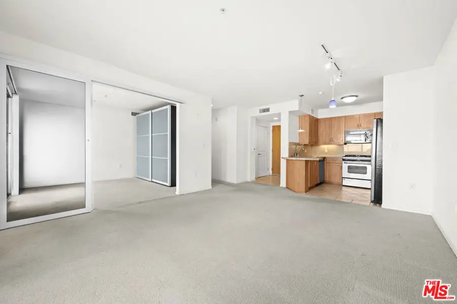 267 S San Pedro Street #508, Los Angeles, CA 90012 - Image #3