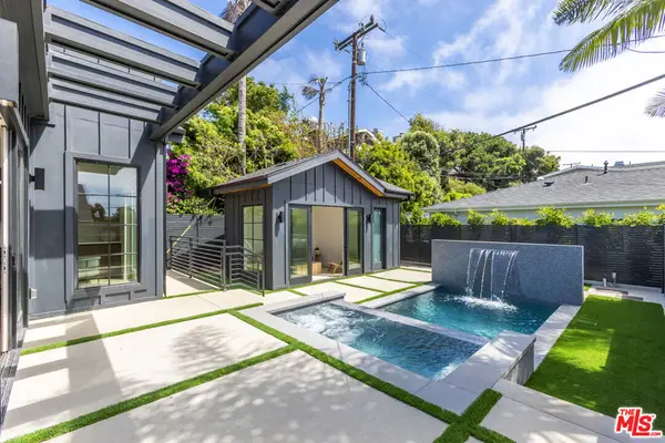 908 Rosecrans Avenue, Manhattan Beach, CA 90266