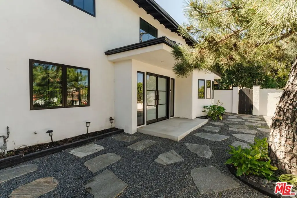 23278 Aetna Street, Woodland Hills, CA 91367 - #1
