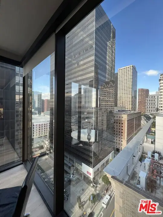 655 S Hope Street #1605, Los Angeles, CA 90017 - #2