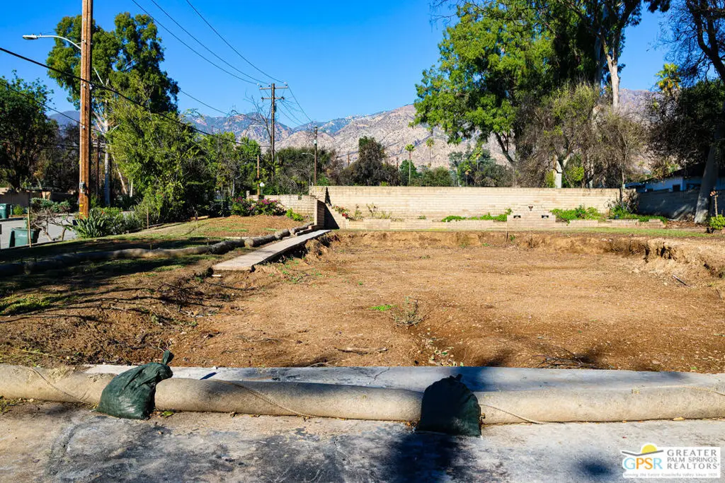 2470 Marengo Avenue, Altadena, CA 91001 - Image #1