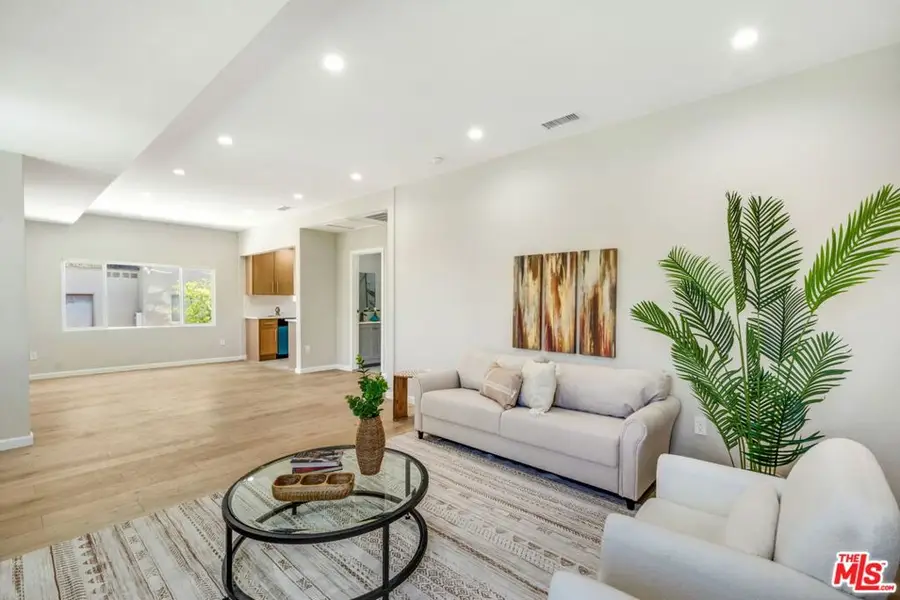 120 W Ellis Avenue, Inglewood, CA 90302 - Image #3