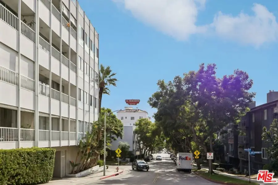 1400 N Sweetzer Avenue #406, West Hollywood, CA 90069 - Image #2