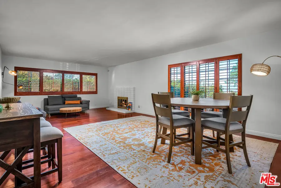 2925 Dona Susana Drive, Studio City, CA 91604 - Image #2