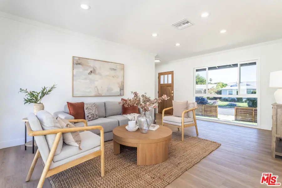 14365 Berg Street, Sylmar, CA 91342 - Image #3