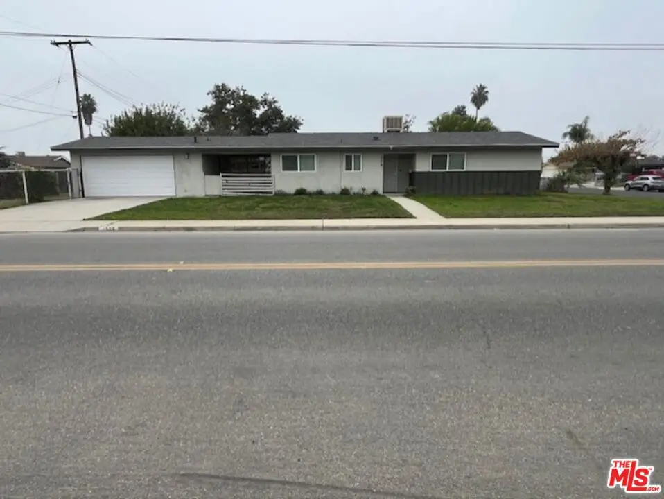 1909 Albany St, Delano, CA 93215 - #1