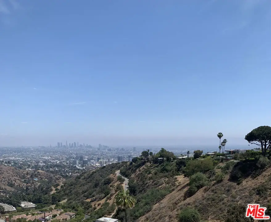 7007 Pacific View Drive, Los Angeles, CA 90068 - Image #2