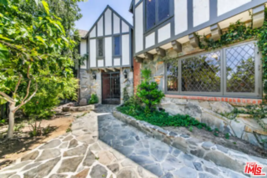 3336 Wrightwood Drive, Studio City, CA 91604 - Image #3