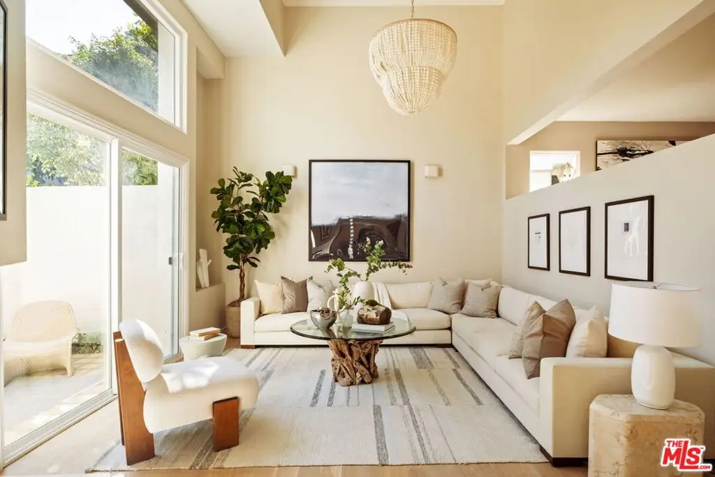 130 Marguerita Avenue #13, Santa Monica, CA 90402 - Image #1