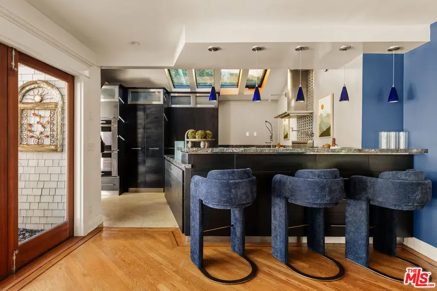 8957 Appian Way, Los Angeles, CA 90046 - Image #3