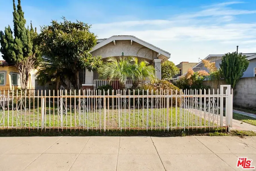 2308 Lime Avenue, Long Beach, CA 90806 - Image #3