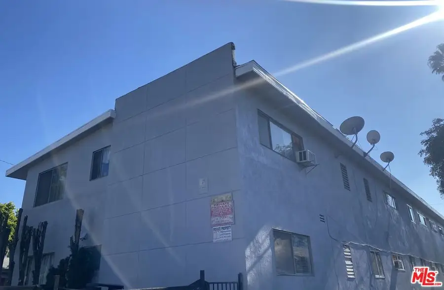 14202 Sylvan Street, Van Nuys, CA 91401 - #2