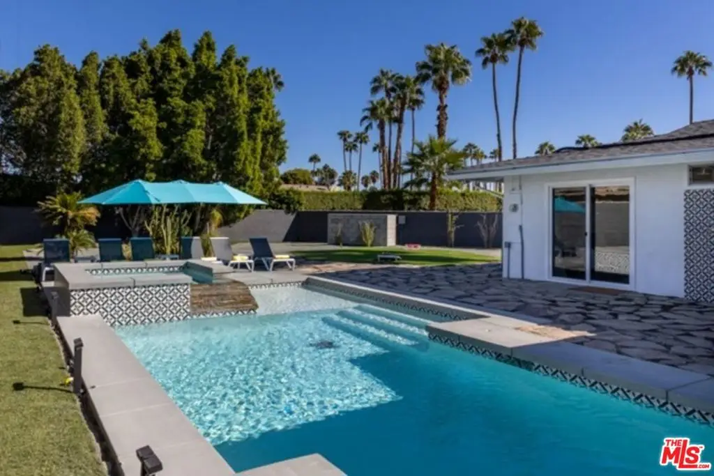 980 N Buttonwillow Circle, Palm Springs, CA 92262 - #1