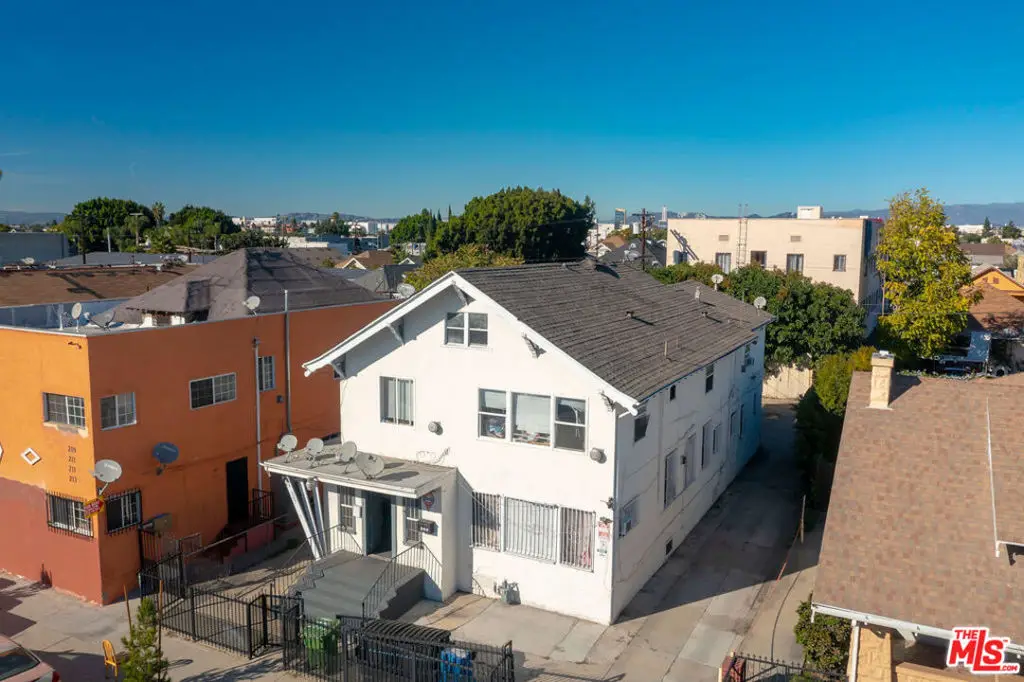 205 W Vernon Avenue, Los Angeles, CA 90037 - #1
