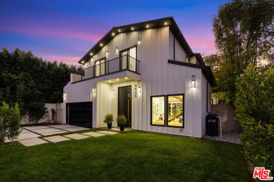 4535 Haskell Avenue, Encino, CA 91436 - Image #2