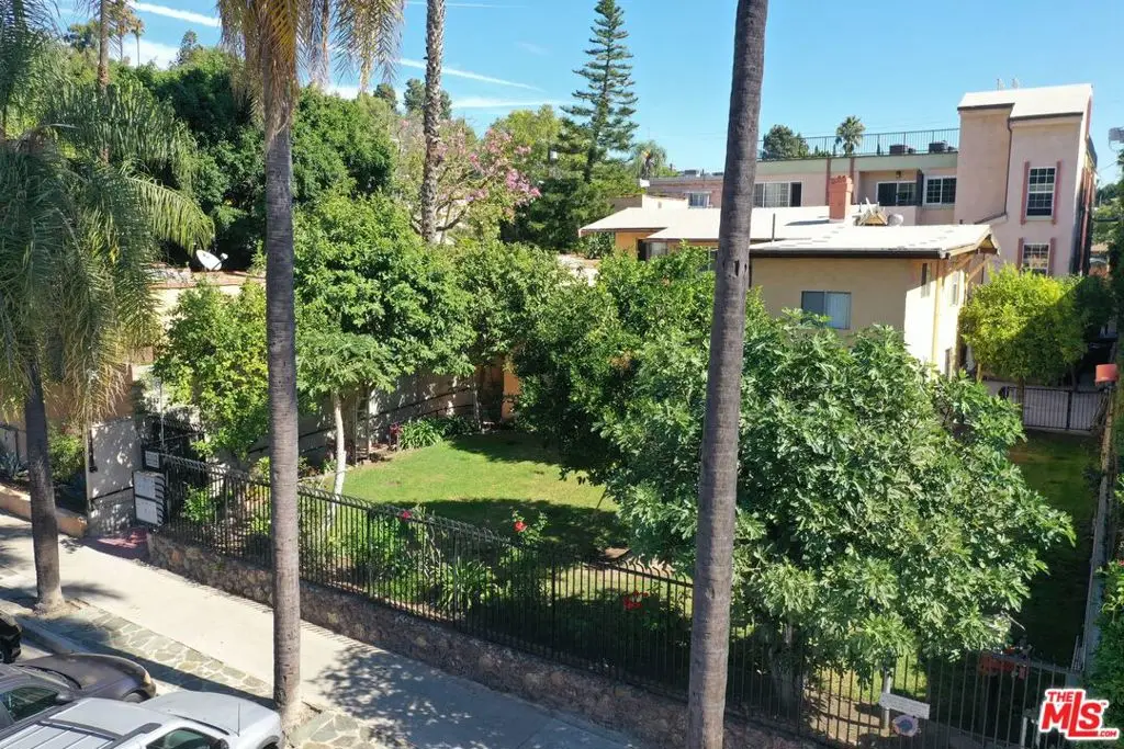 2000 Argyle Avenue, Los Angeles, CA 90068 - #1