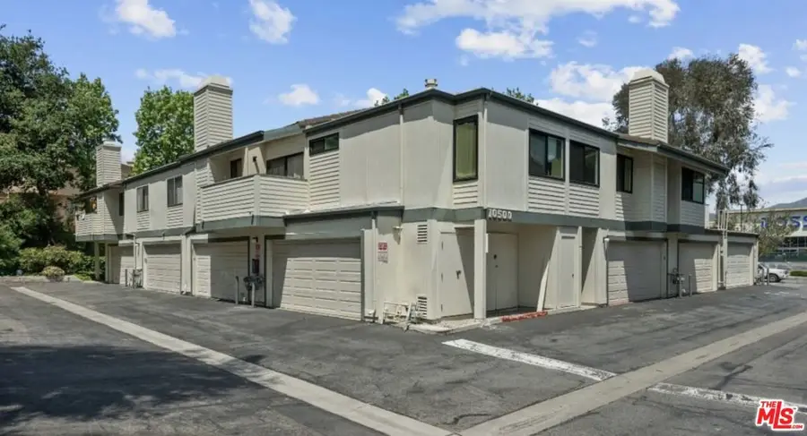 10500 Sunland Boulevard #4, Sunland, CA 91040 - #2