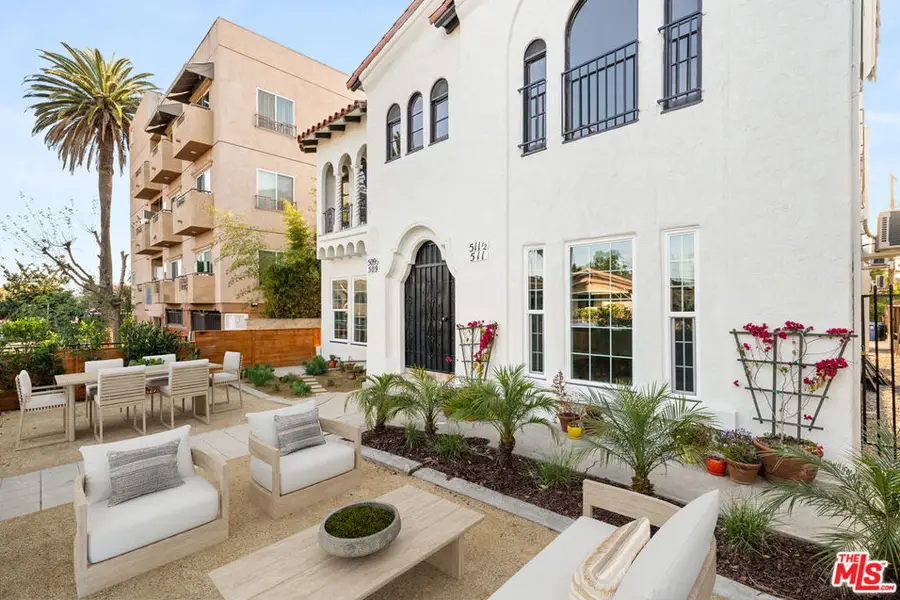 1/2 N Hobart Boulevard, Los Angeles, CA 90004 - #2