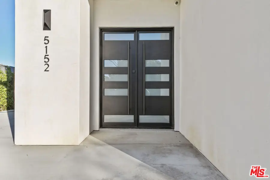 5152 Etiwanda Avenue, Tarzana, CA 91356 - Image #3