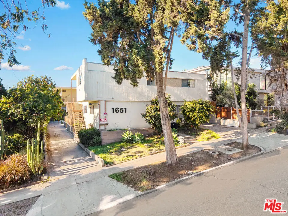 1651 Golden Gate Avenue, Los Angeles, CA 90026 - Image #1