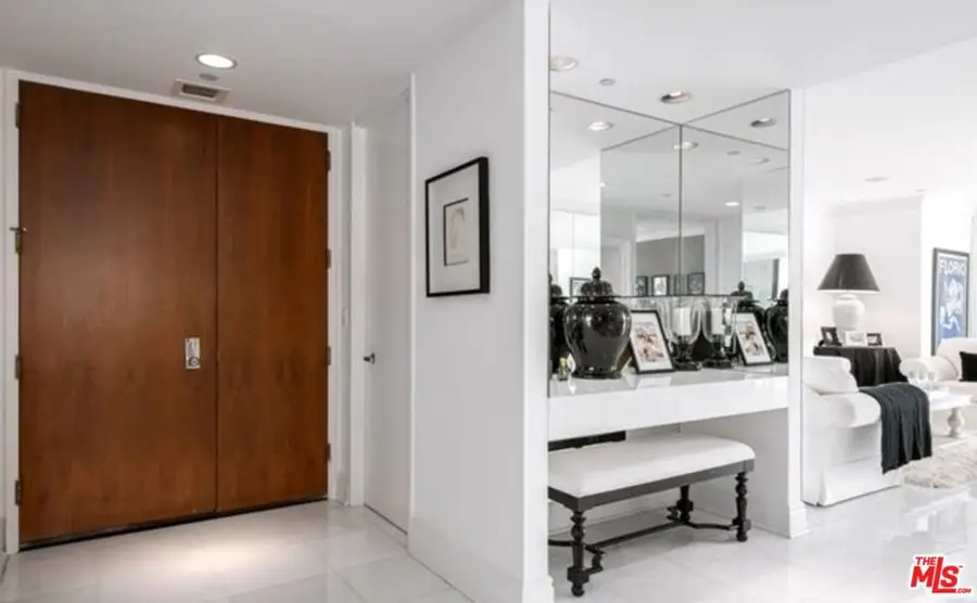 10350 Wilshire Boulevard #404, Los Angeles, CA 90024 - #3