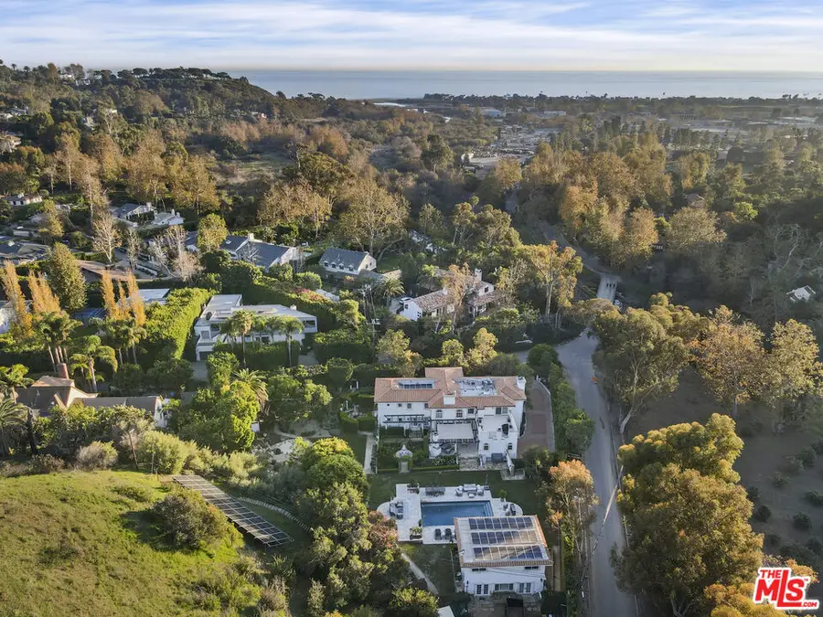 23255 Mariposa De Oro Street, Malibu, CA 90265 - #3