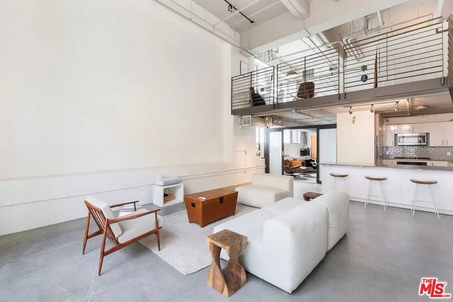 1130 S Flower Street #103, Los Angeles, CA 90015 - Image #2