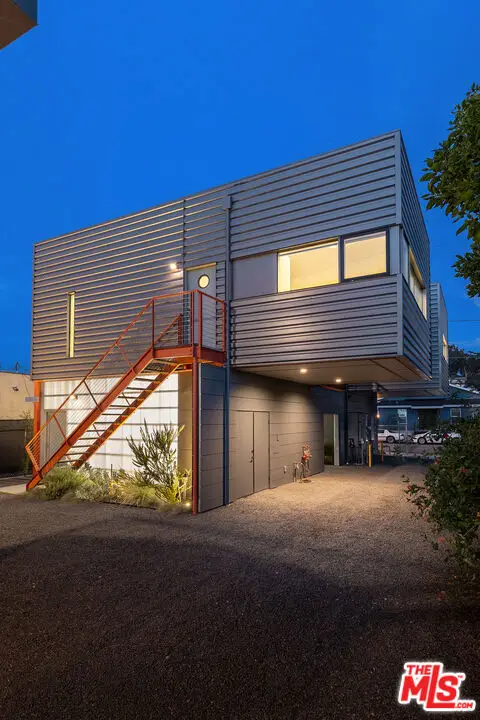 161 N Garden Street, San Buenaventura Ventura, CA 93001 - #3