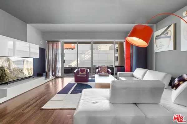 6250 Hollywood Boulevard #12B, Los Angeles, CA 90028