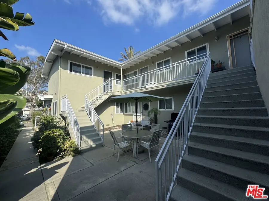 8324 W Manchester Avenue, Playa Del Rey, CA 90293 - #3
