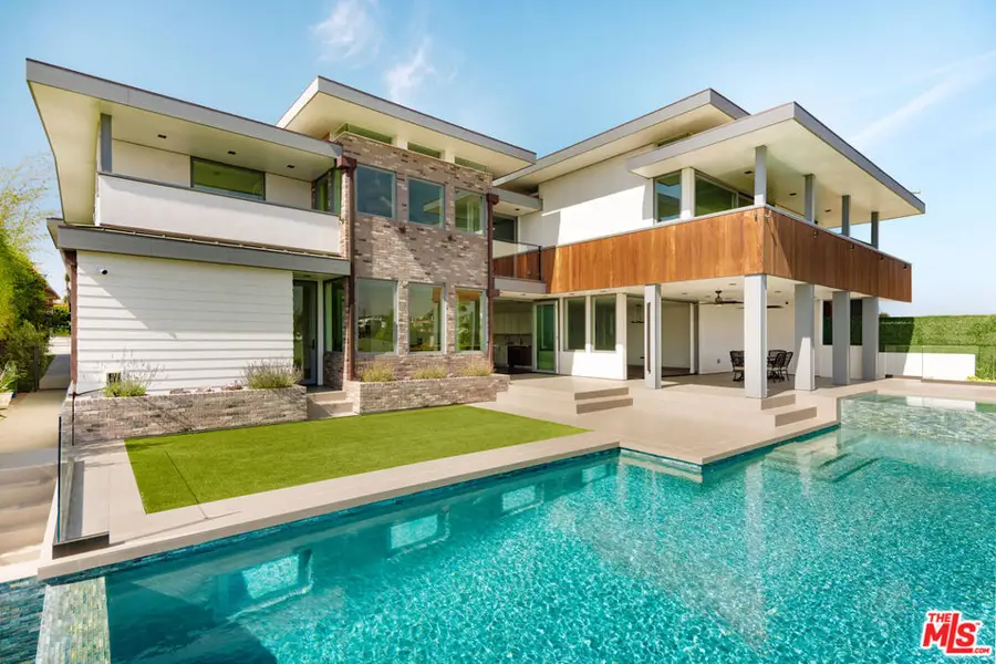 934 1st Street, Manhattan Beach, CA 90266 - #3