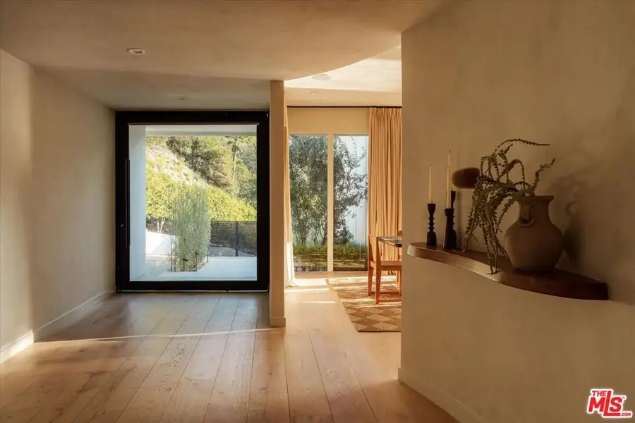 1820 Rising Glen Road, Los Angeles, CA 90069 - #3