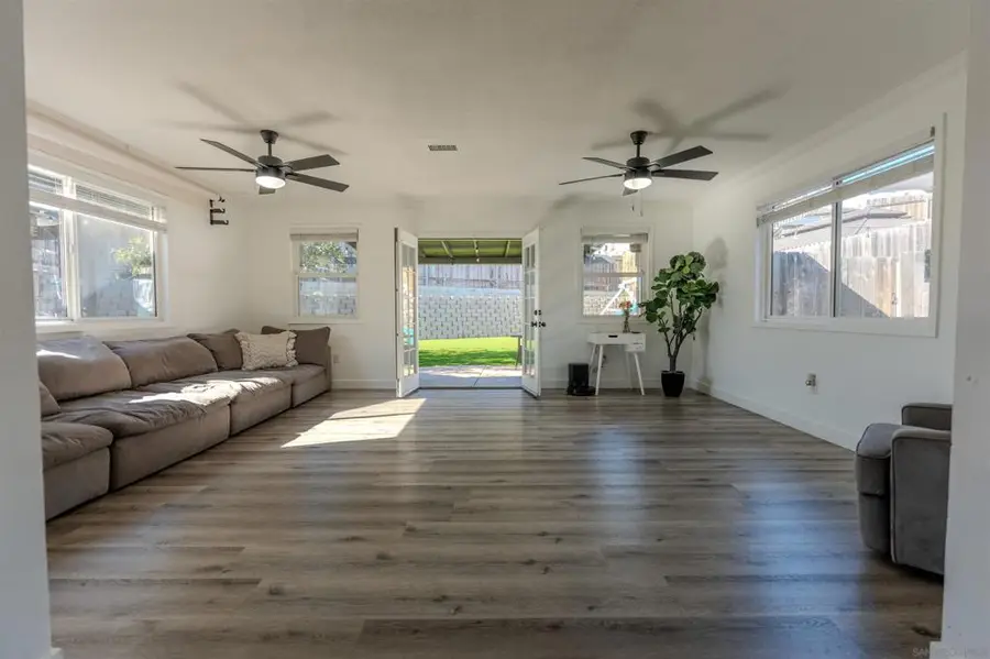 6418 Hayward Way, San Diego, CA 92139 - Image #3