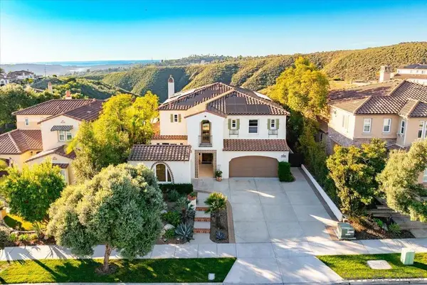 7135 Sitio Caliente, Carlsbad, CA 92009