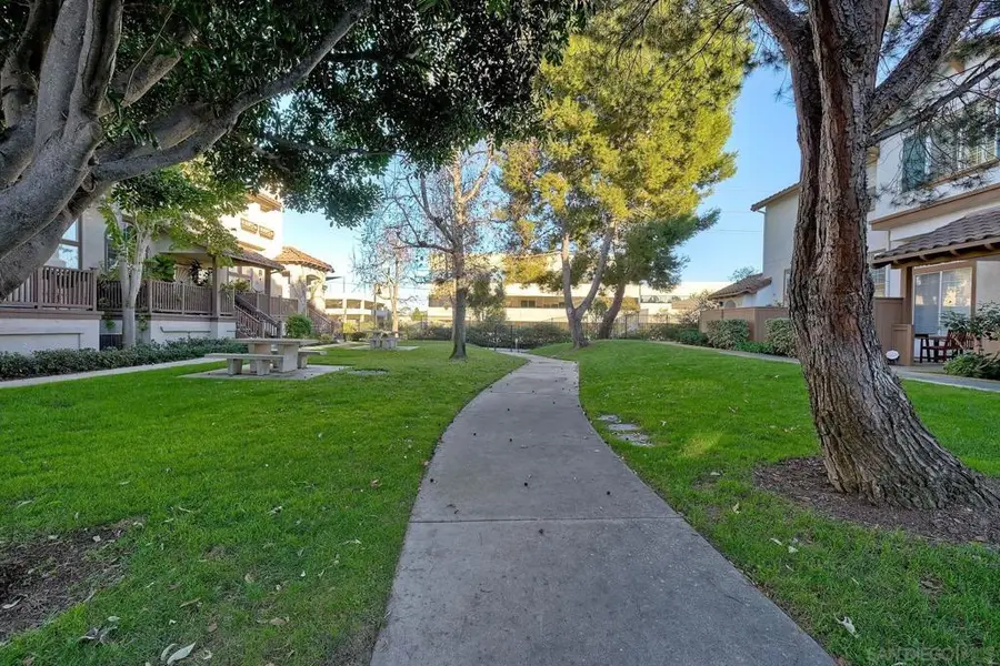 10230 Wateridge Cir #184, San Diego, CA 92121 - Image #2