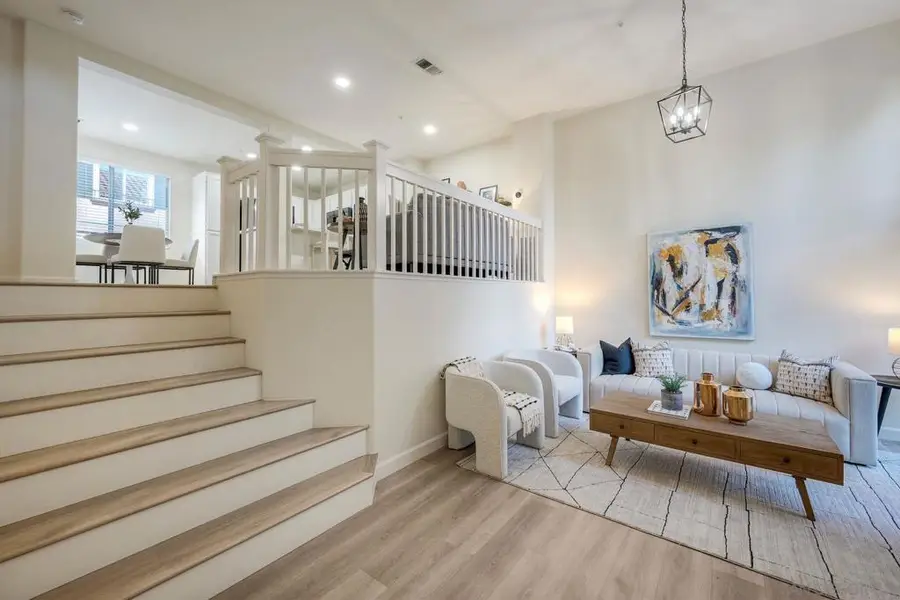 10230 Wateridge Cir #184, San Diego, CA 92121 - Image #3