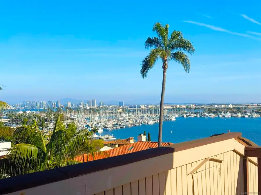 858 Rosecrans St, San Diego, CA 92106 - Image #2