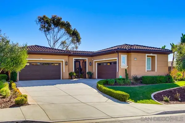 1114 Village Dr, Oceanside, CA 92057