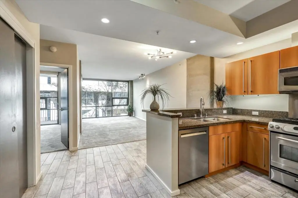 350 11th Ave #323, San Diego, CA 92101 - Image #1