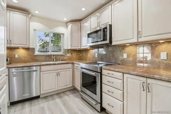 6038 Cirrus St, San Diego, CA 92110