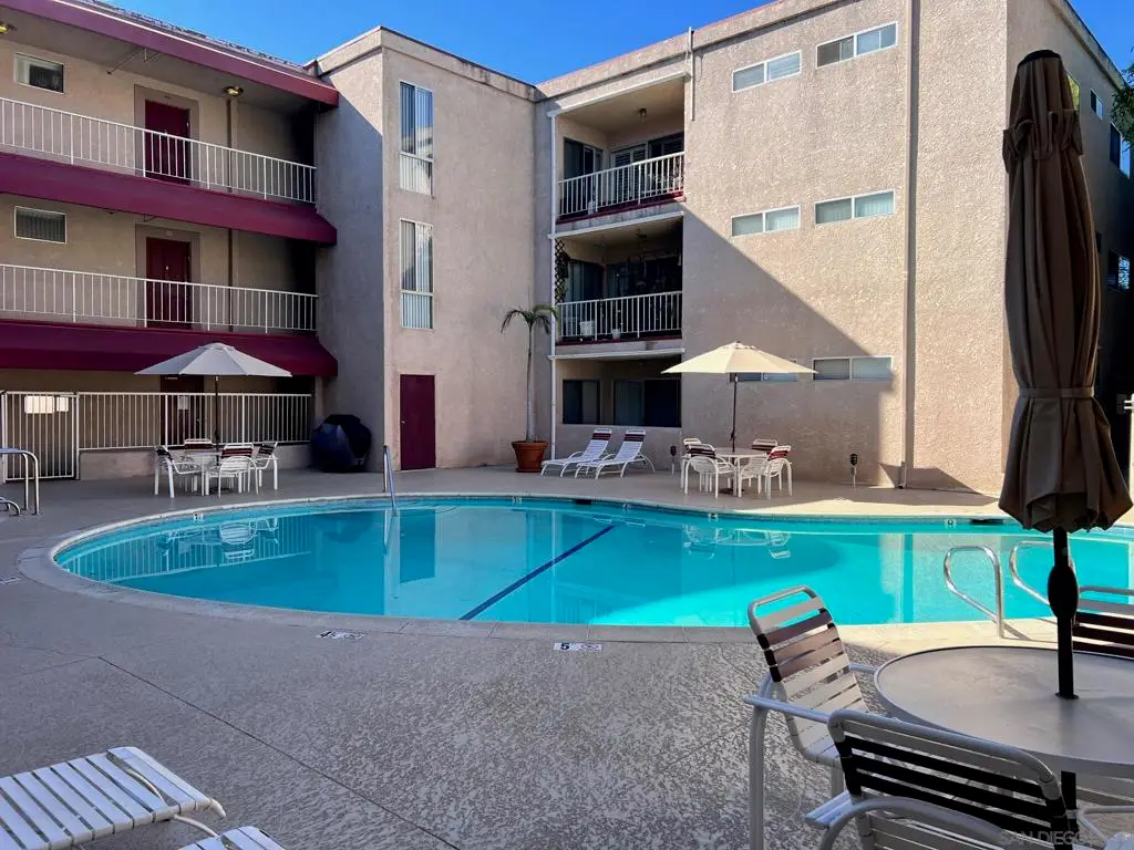 4487 Colbath Ave #207, Sherman Oaks, CA 91423 - Image #1