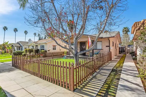 4830 4832 Utah St, San Diego, CA 92116