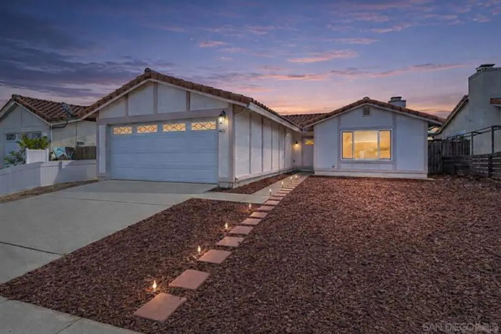 7427 Kamwood St, San Diego, CA 92126 - Image #1