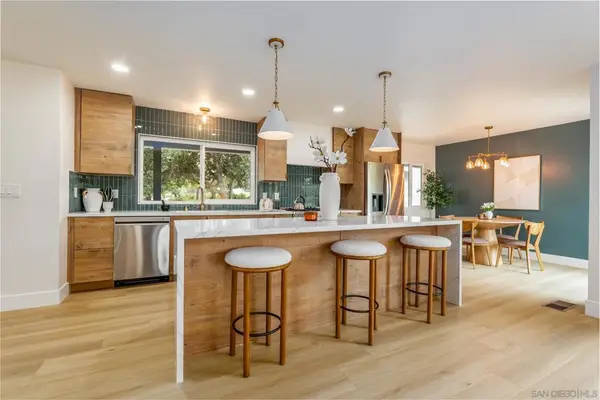 1602 Montgomery, Vista, CA 92084